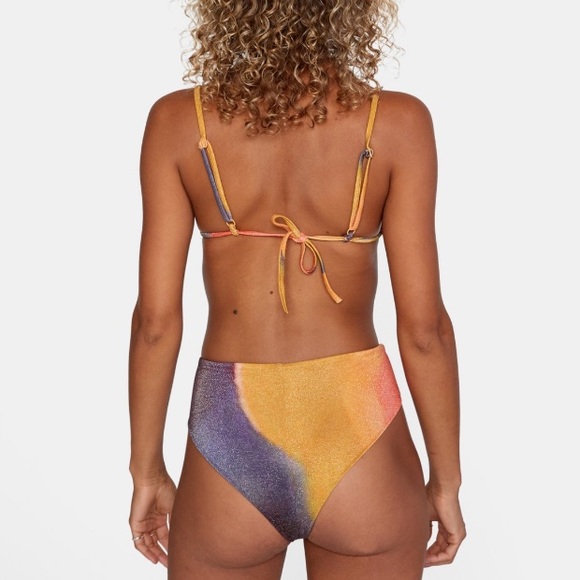 🔥🔥RVCA - TRIPPY DANA TRIANGLE HIGH RISE SET🔥🔥 - Picture 6 of 9